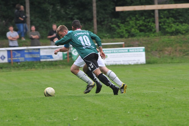 官方：泰国归化21岁切尔西青训出身的球员苏瑟普-贝尔